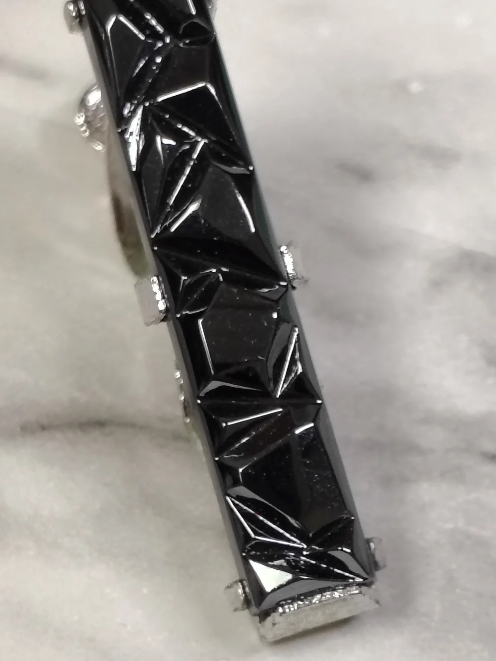 Silver-Tone Black Faceted Bar Tie Clip